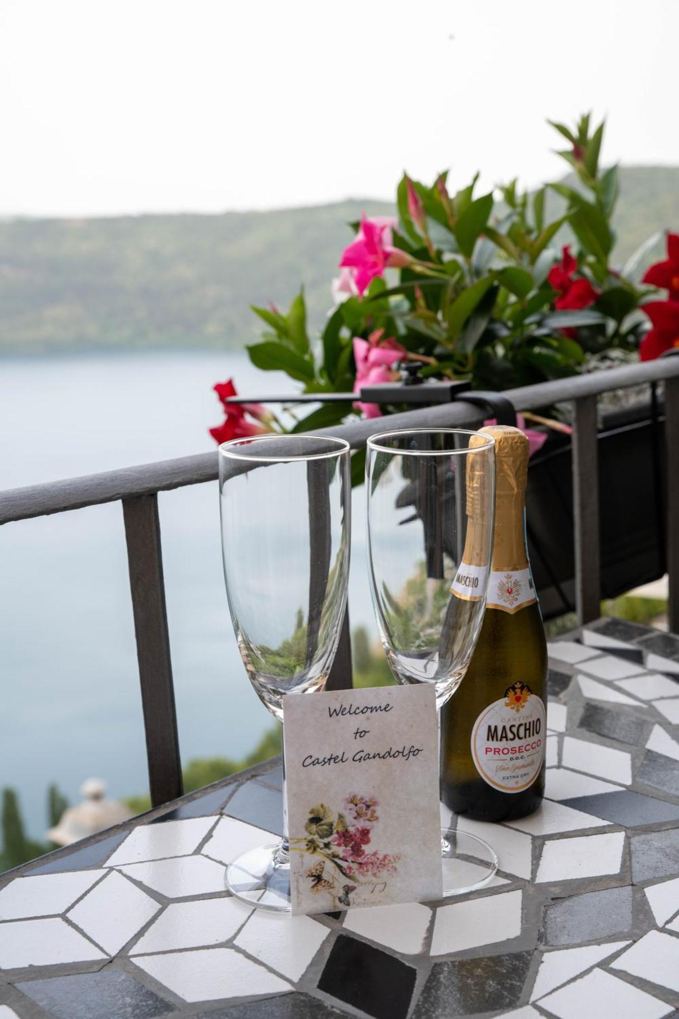 B&B Carpe Diem Vista Lago Castel Gandolfo Exterior photo